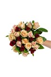 Букет микс из 25 роз (Кения) 40 см с лентой 2452